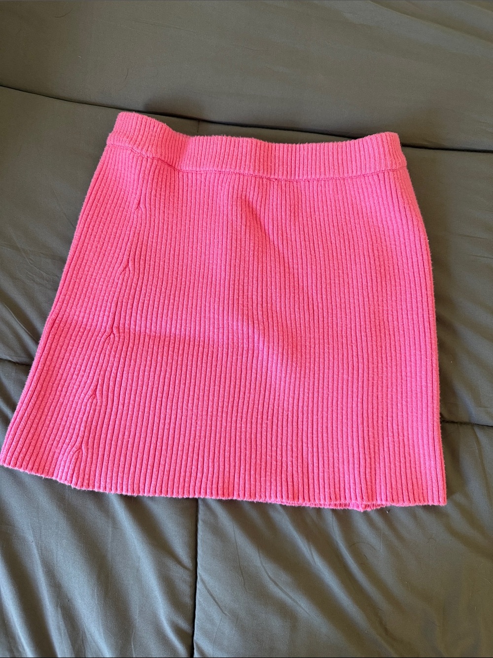 Like New Zara Women's Pink Ribbed Knit Skirt